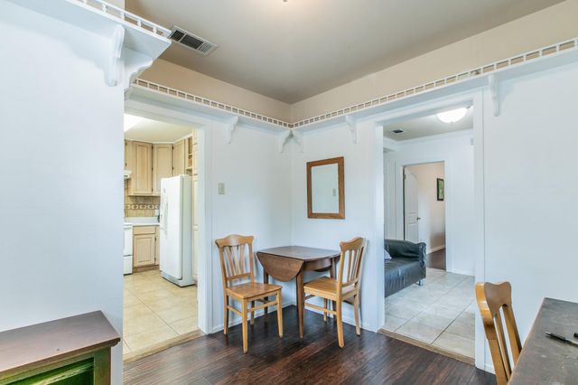1107 Vargas RD, Austin, TX 78741