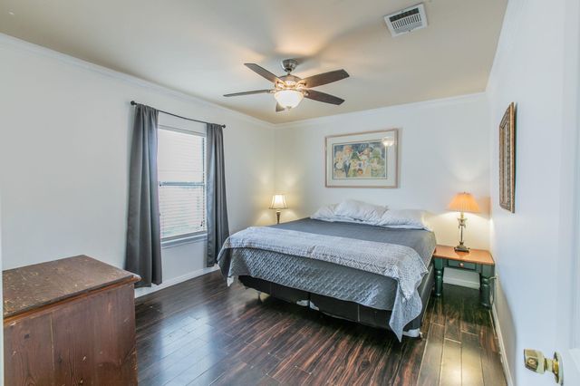 1107 Vargas RD, Austin, TX 78741