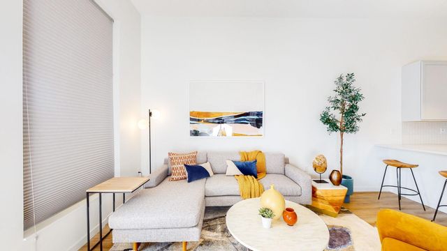 650 Portland Avenue S 634, Minneapolis, MN 55415