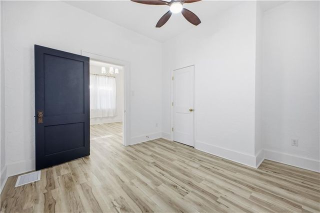 1214 S 22nd Street, St Joseph, MO 64507