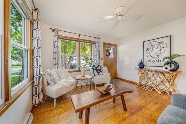 453 W 18TH AVENUE, Oshkosh, WI 54902