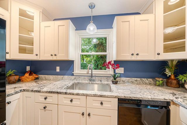453 W 18TH AVENUE, Oshkosh, WI 54902