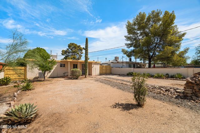 4638 E 14th Street, Tucson, AZ 85711
