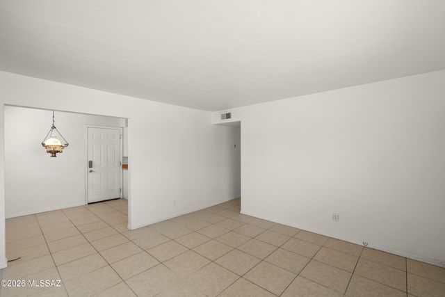 4638 E 14th Street, Tucson, AZ 85711