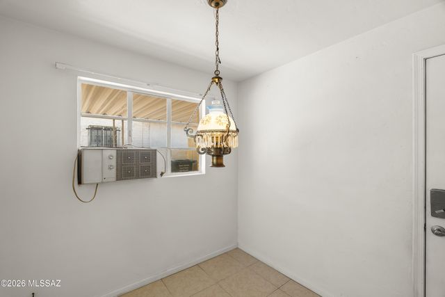 4638 E 14th Street, Tucson, AZ 85711
