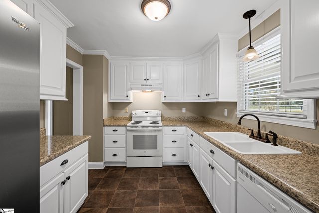 4410 New Cut Road, Inman, SC 29349