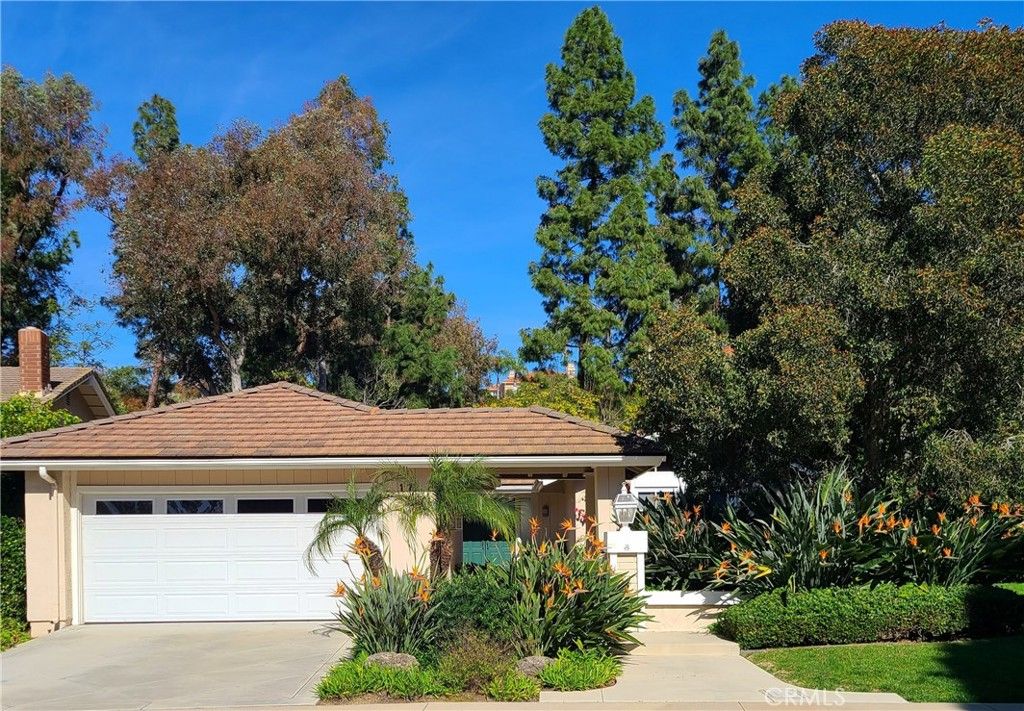 Image 1 of property listing at 17 Rippling Stream, Irvine, CA 92603