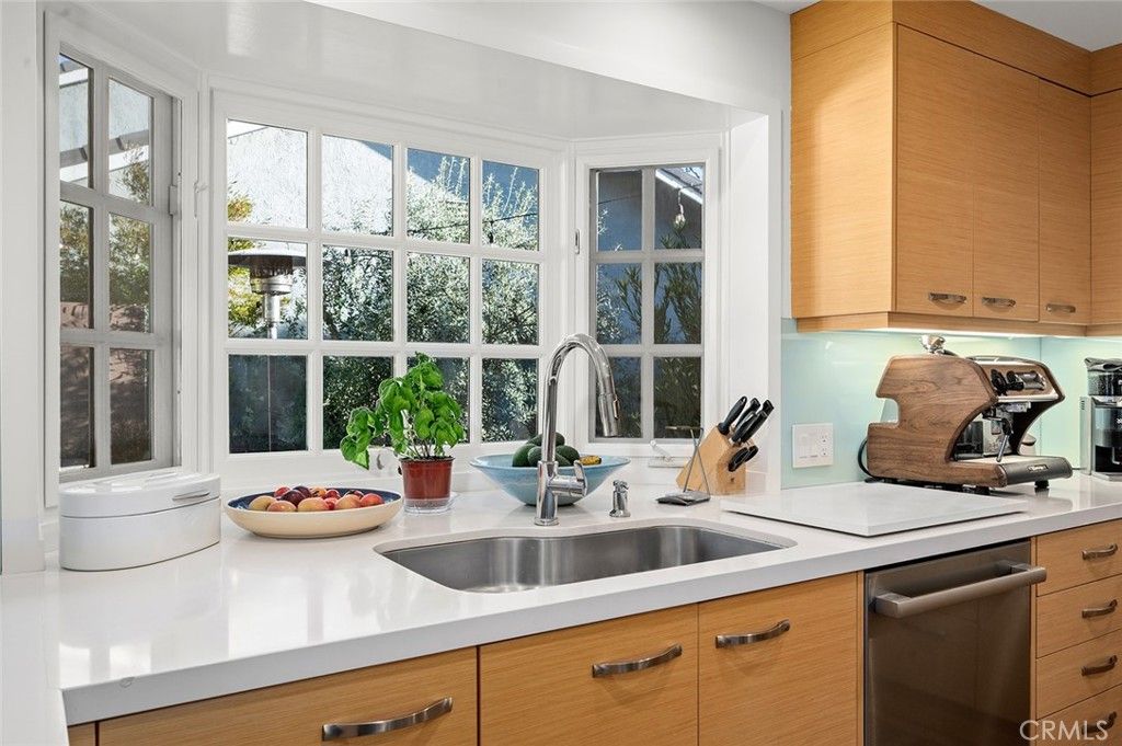 Image 17 of property listing at 17 Rippling Stream, Irvine, CA 92603