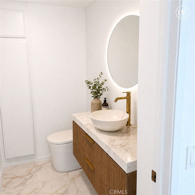 Image 30 of property listing at 17 Rippling Stream, Irvine, CA 92603