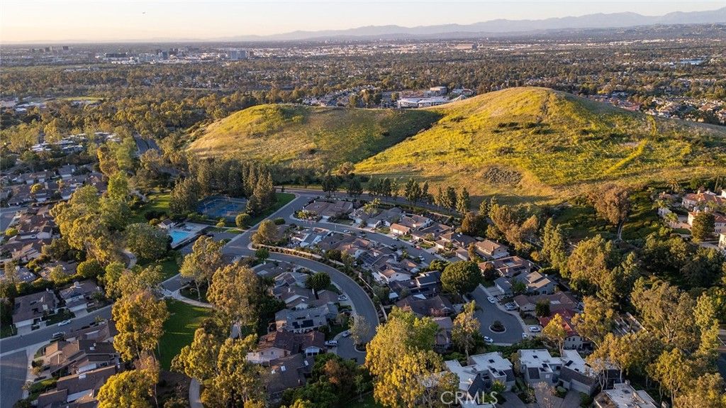 Image 49 of property listing at 17 Rippling Stream, Irvine, CA 92603