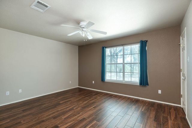 1970 County Road 284, Liberty Hill, TX 78642