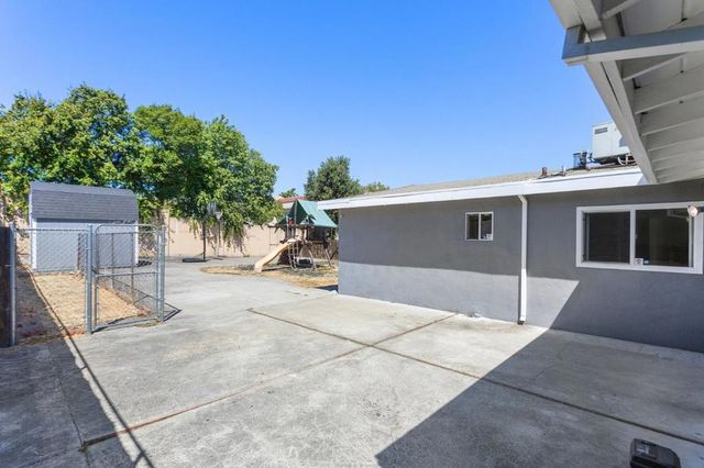 2810 Center Lane, Antioch, CA 94509