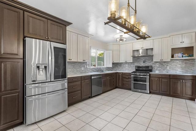2810 Center Lane, Antioch, CA 94509