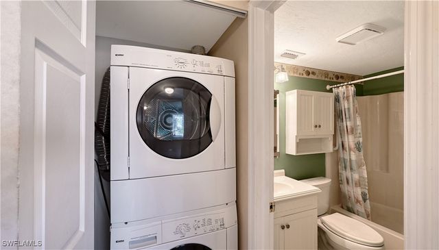 25275 Rampart BLVD 104, Punta Gorda, FL 33983