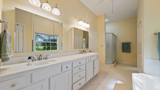 875 Arnold Paul Road, Canton, TX 75103