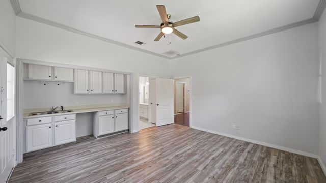 875 Arnold Paul Road, Canton, TX 75103