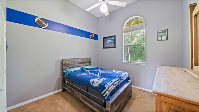 875 Arnold Paul Road, Canton, TX 75103