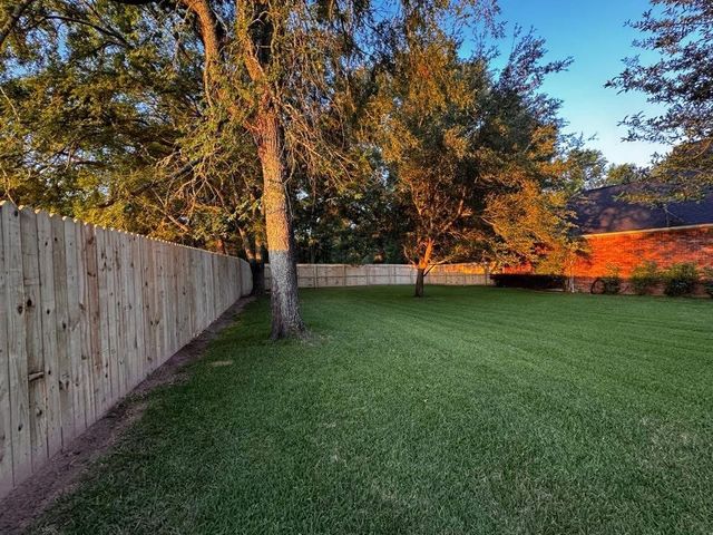 875 Arnold Paul Road, Canton, TX 75103