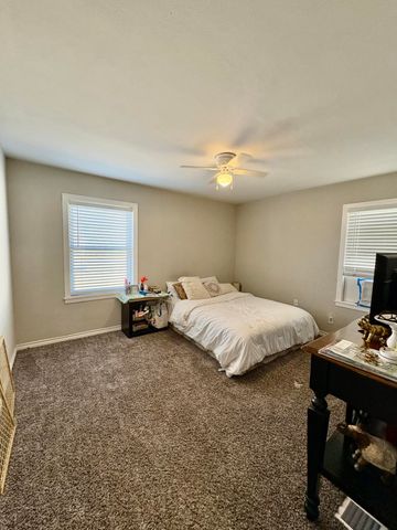 702 E Lake Street, Brownfield, TX 79316