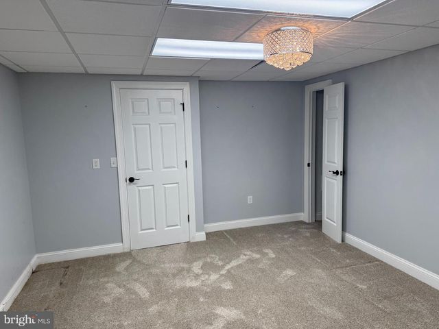 2670 OBERLIN DR, York, PA 17404