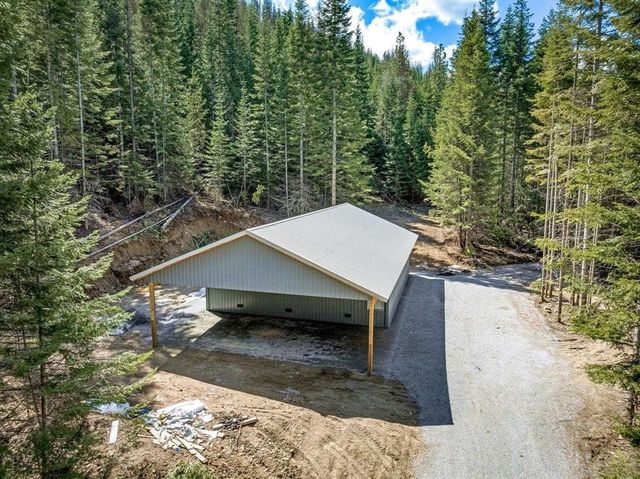 4821 Coyote Trl, Newport, WA 99156