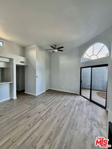 550 Orange Avenue 337, Long Beach, CA 90802