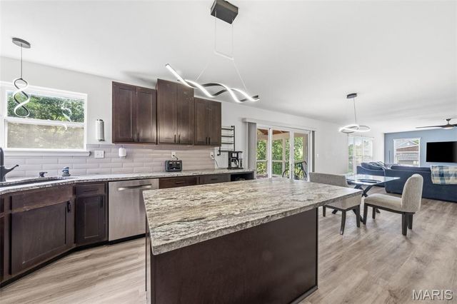 312 Pearson Court, St Charles, MO 63304