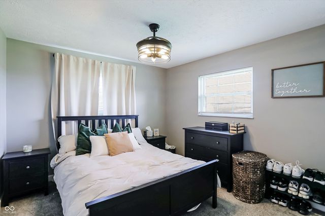 1494 W 250 S, Shelbyville, IN 46176