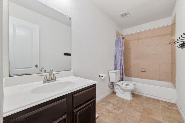 2707 Piney Lake Court, Houston, TX 77038