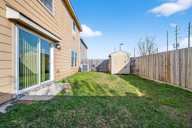 2707 Piney Lake Court, Houston, TX 77038