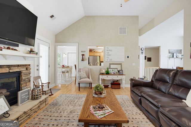 55 Independence Avenue, Dallas, GA 30132