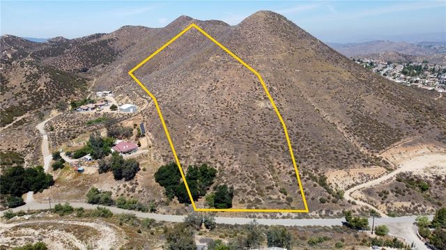 32350 Lost, Wildomar, CA 92595