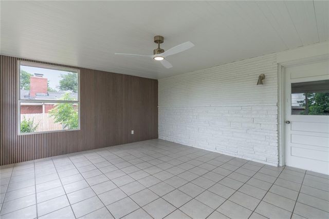 2905 Bella Vista Drive, Oklahoma City, OK 73110