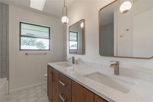 2905 Bella Vista Drive, Oklahoma City, OK 73110