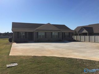 26074 Capshaw Road, Athens, AL 35613