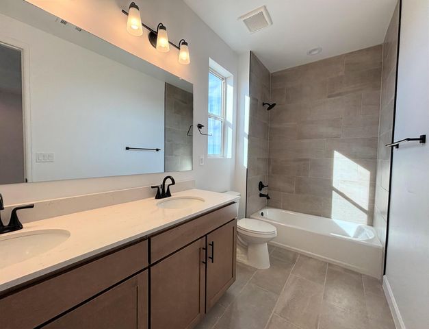 1914 Houser Avenue SE, Albuquerque, NM 87106