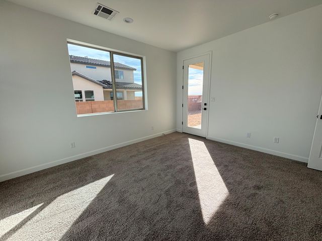 1914 Houser Avenue SE, Albuquerque, NM 87106
