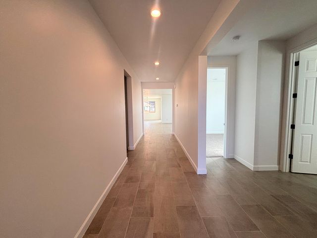 1914 Houser Avenue SE, Albuquerque, NM 87106