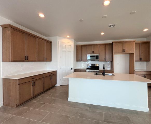 1914 Houser Avenue SE, Albuquerque, NM 87106