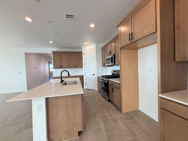 1914 Houser Avenue SE, Albuquerque, NM 87106