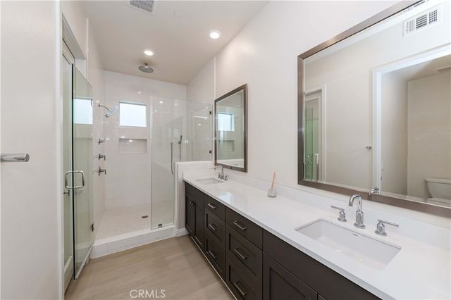 191 Frame, Irvine, CA 92618