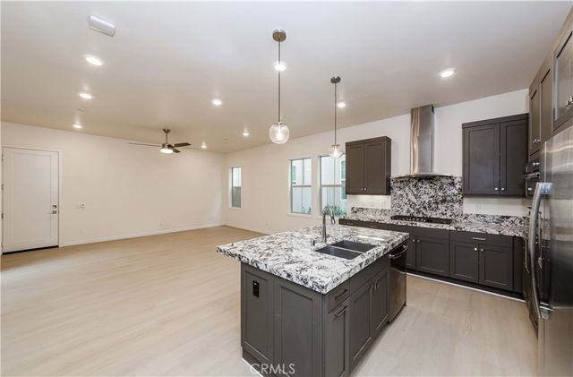 191 Frame, Irvine, CA 92618