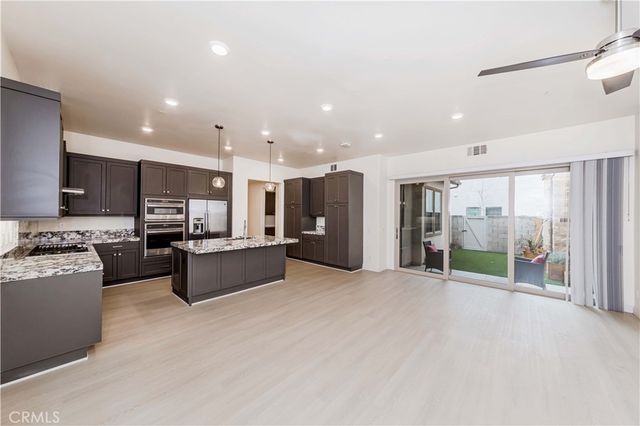 191 Frame, Irvine, CA 92618