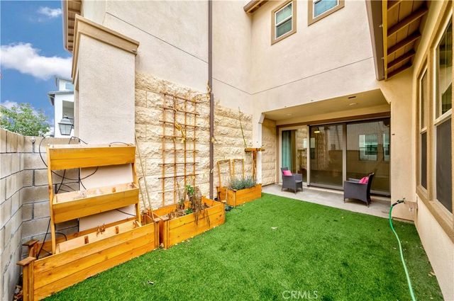 191 Frame, Irvine, CA 92618