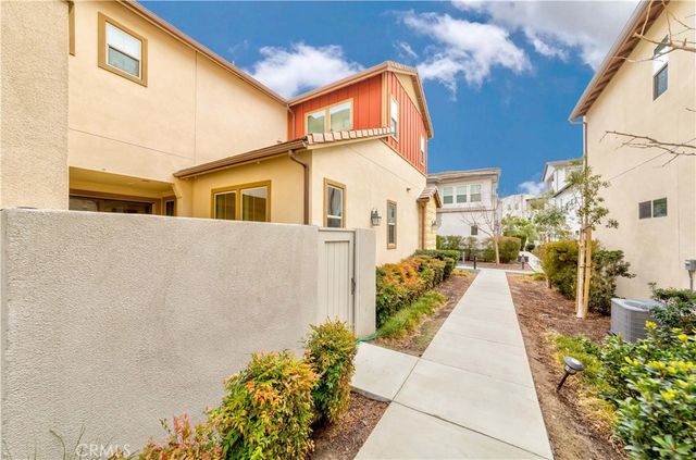 191 Frame, Irvine, CA 92618