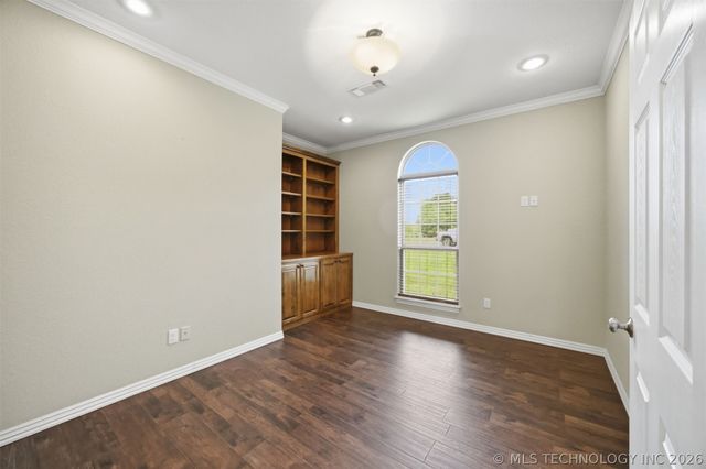 2004 E Trailwood Street, Stigler, OK 74462