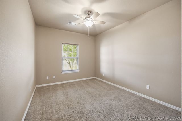 2004 E Trailwood Street, Stigler, OK 74462