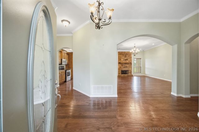 2004 E Trailwood Street, Stigler, OK 74462