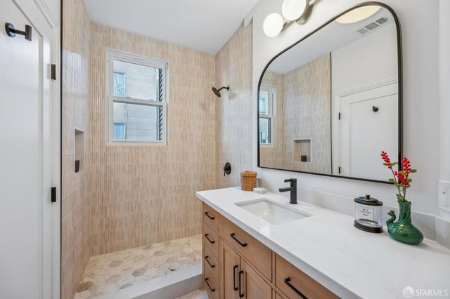 779 20th Avenue 779, San Francisco, CA 94121