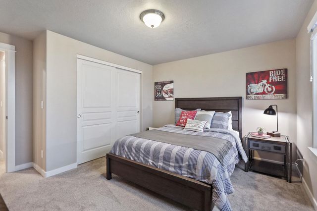 1638 W 68th Ave, Spokane, WA 99224